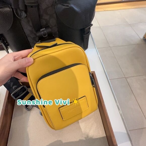NWT COACH CX071 Racer Sling Pack Leather Backpack Bag Gunmetal/Honey Yellow